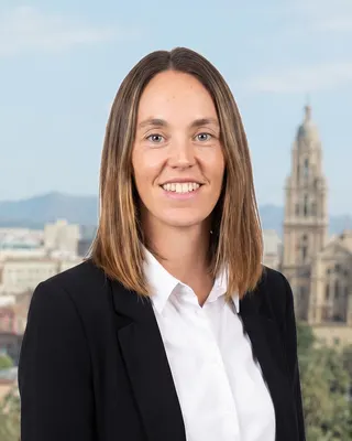 Retrato de María Esteban, directora técnica, en Agloob